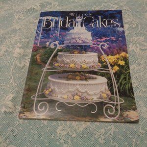 WEDDINGS WILTON BRIDAL CAKES BOOK 1993